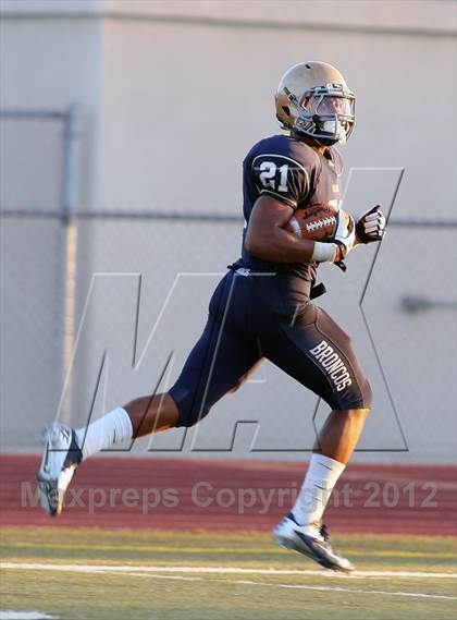 Thumbnail 1 in South @ Vista Murrieta photogallery.