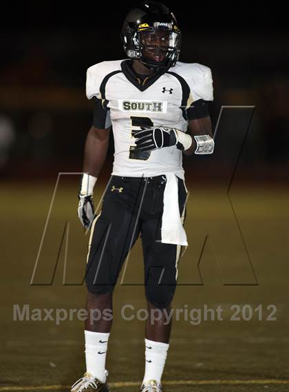 Thumbnail 2 in South @ Vista Murrieta photogallery.