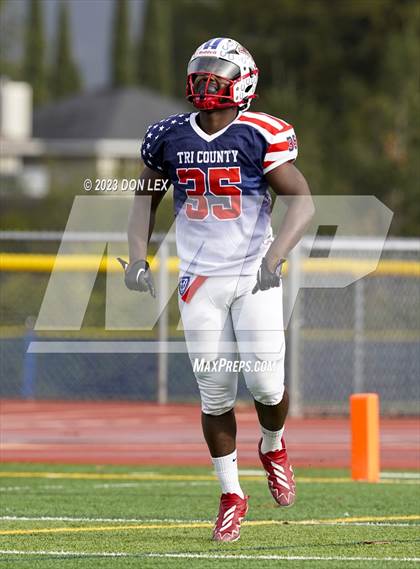 Thumbnail 2 in 9th Annual TRI COUNTY ALL STAR Game photogallery.