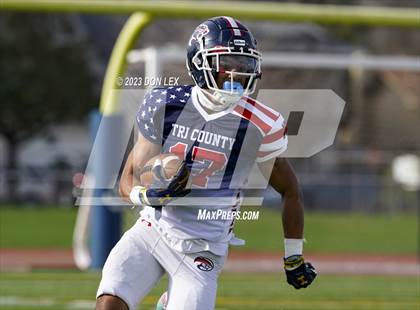 Thumbnail 1 in 9th Annual TRI COUNTY ALL STAR Game photogallery.