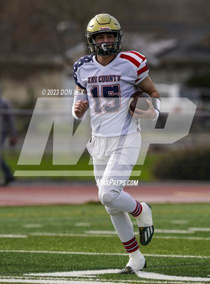 Thumbnail 2 in 9th Annual TRI COUNTY ALL STAR Game photogallery.