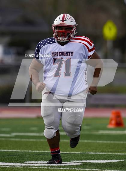 Thumbnail 2 in 9th Annual TRI COUNTY ALL STAR Game photogallery.