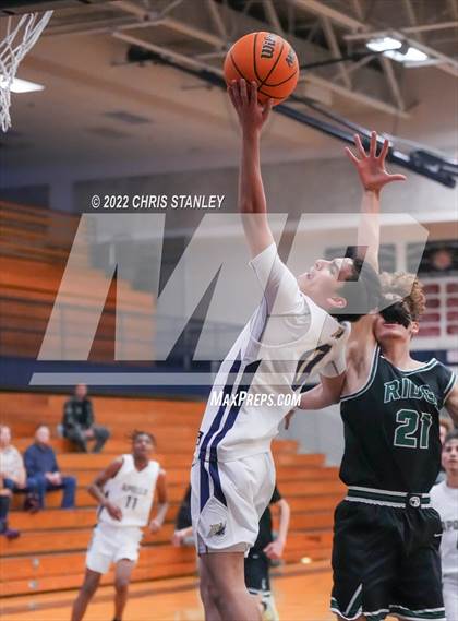 Thumbnail 1 in Mountain Ridge @ Apollo (Hoopsgiving Tournament) photogallery.