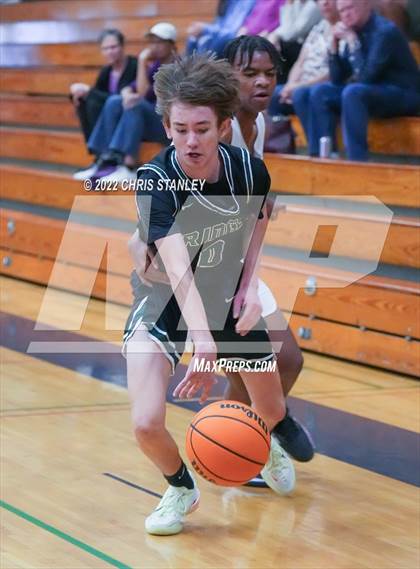 Thumbnail 1 in Mountain Ridge @ Apollo (Hoopsgiving Tournament) photogallery.