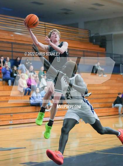 Thumbnail 2 in Mountain Ridge @ Apollo (Hoopsgiving Tournament) photogallery.