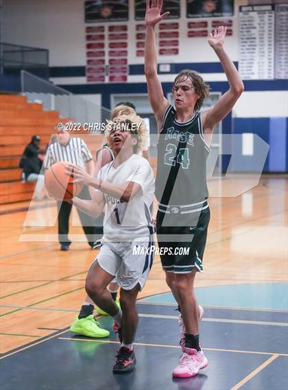 Thumbnail 1 in Mountain Ridge @ Apollo (Hoopsgiving Tournament) photogallery.
