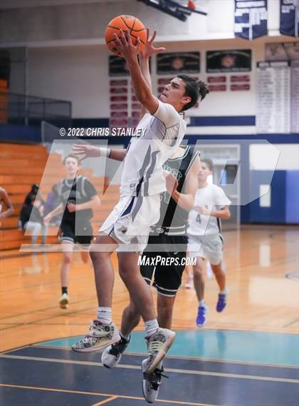 Thumbnail 2 in Mountain Ridge @ Apollo (Hoopsgiving Tournament) photogallery.
