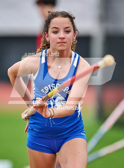 Thumbnail 2 in Eagle No Tax Relays (Pole Vault) photogallery.