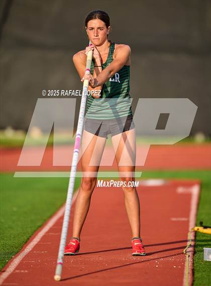 Thumbnail 3 in Eagle No Tax Relays (Pole Vault) photogallery.