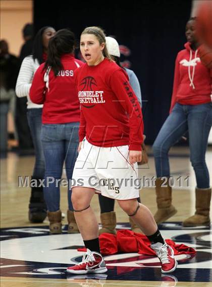 Thumbnail 1 in St. Mary's vs. Carondelet (Miramonte Holiday Classic) photogallery.