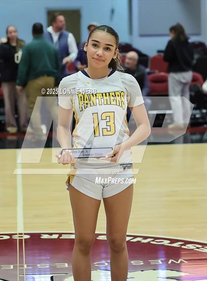 Thumbnail 3 in Walter Panas vs Ursuline (Slam Dunk Showcase) photogallery.