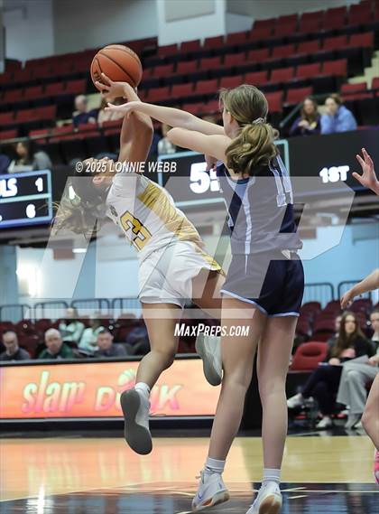 Thumbnail 3 in Walter Panas vs Ursuline (Slam Dunk Showcase) photogallery.