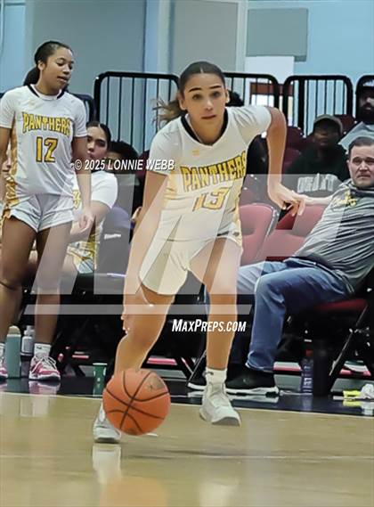 Thumbnail 1 in Walter Panas vs Ursuline (Slam Dunk Showcase) photogallery.