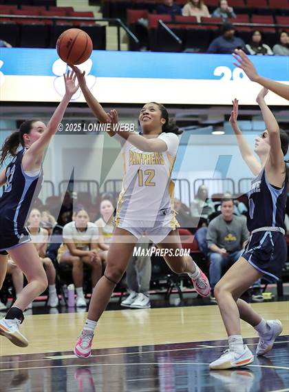 Thumbnail 1 in Walter Panas vs Ursuline (Slam Dunk Showcase) photogallery.