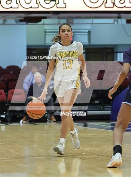 Thumbnail 1 in Walter Panas vs Ursuline (Slam Dunk Showcase) photogallery.