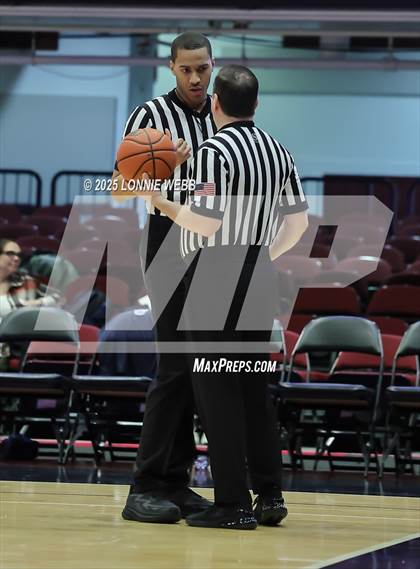 Thumbnail 1 in Walter Panas vs Ursuline (Slam Dunk Showcase) photogallery.