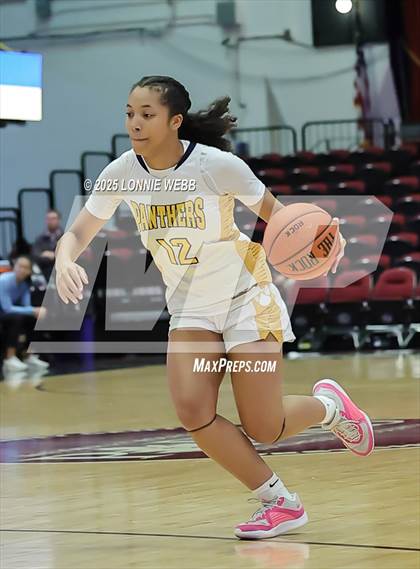 Thumbnail 1 in Walter Panas vs Ursuline (Slam Dunk Showcase) photogallery.