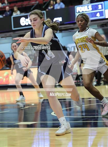 Thumbnail 1 in Walter Panas vs Ursuline (Slam Dunk Showcase) photogallery.