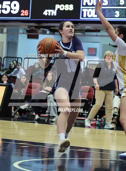 Thumbnail 3 in Walter Panas vs Ursuline (Slam Dunk Showcase) photogallery.