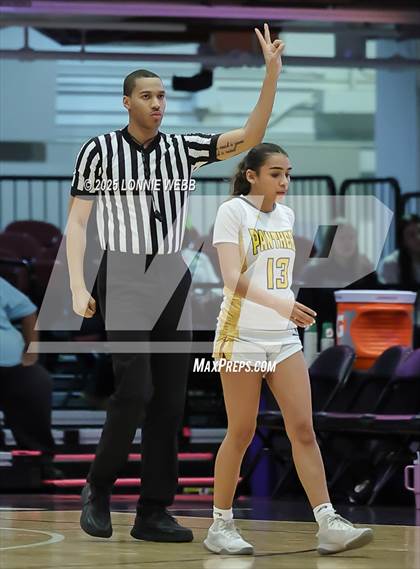 Thumbnail 2 in Walter Panas vs Ursuline (Slam Dunk Showcase) photogallery.