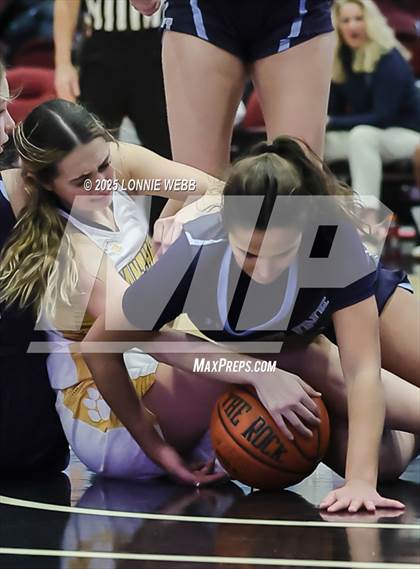 Thumbnail 3 in Walter Panas vs Ursuline (Slam Dunk Showcase) photogallery.