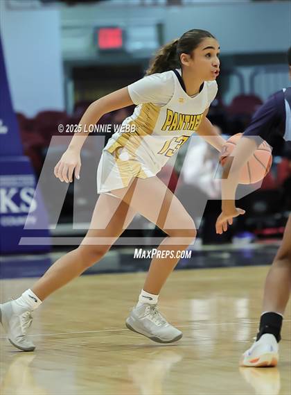 Thumbnail 1 in Walter Panas vs Ursuline (Slam Dunk Showcase) photogallery.