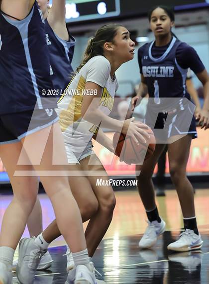 Thumbnail 3 in Walter Panas vs Ursuline (Slam Dunk Showcase) photogallery.