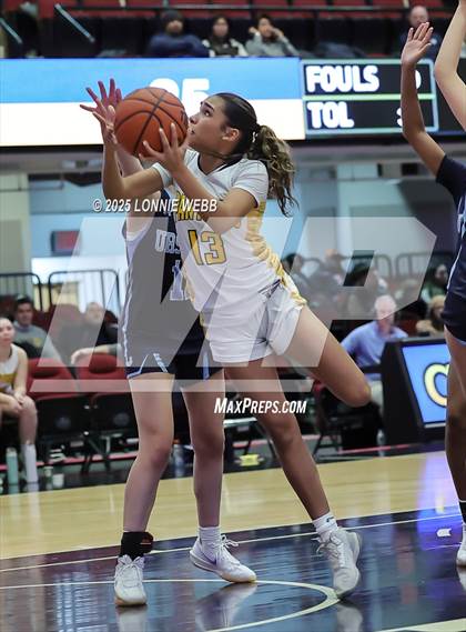 Thumbnail 3 in Walter Panas vs Ursuline (Slam Dunk Showcase) photogallery.