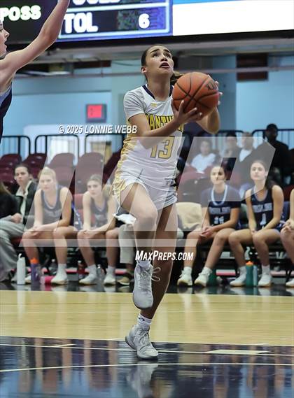 Thumbnail 3 in Walter Panas vs Ursuline (Slam Dunk Showcase) photogallery.