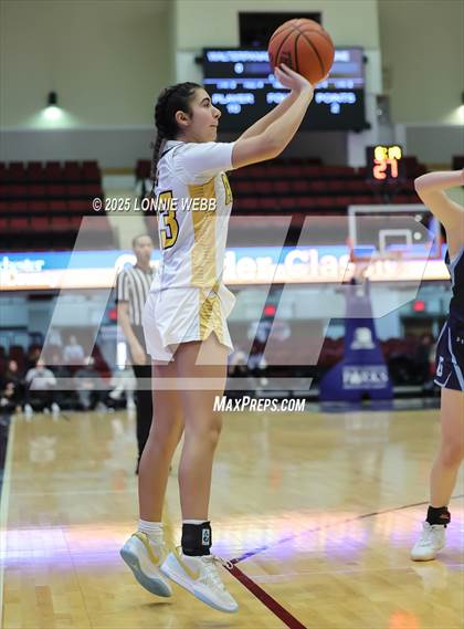 Thumbnail 3 in Walter Panas vs Ursuline (Slam Dunk Showcase) photogallery.