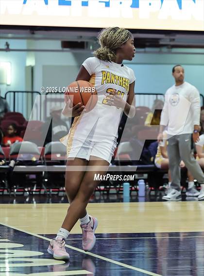 Thumbnail 1 in Walter Panas vs Ursuline (Slam Dunk Showcase) photogallery.