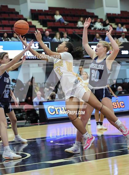 Thumbnail 2 in Walter Panas vs Ursuline (Slam Dunk Showcase) photogallery.