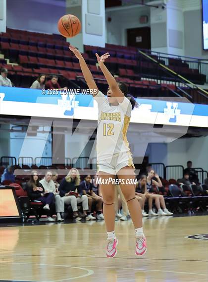 Thumbnail 3 in Walter Panas vs Ursuline (Slam Dunk Showcase) photogallery.