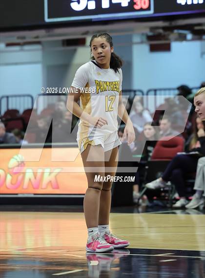 Thumbnail 2 in Walter Panas vs Ursuline (Slam Dunk Showcase) photogallery.