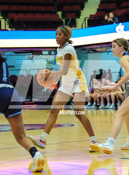Thumbnail 2 in Walter Panas vs Ursuline (Slam Dunk Showcase) photogallery.