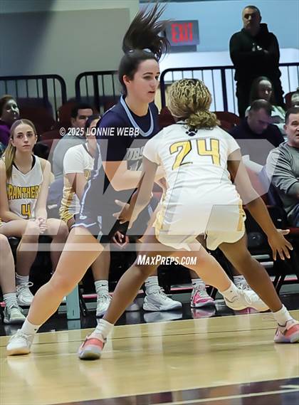 Thumbnail 1 in Walter Panas vs Ursuline (Slam Dunk Showcase) photogallery.