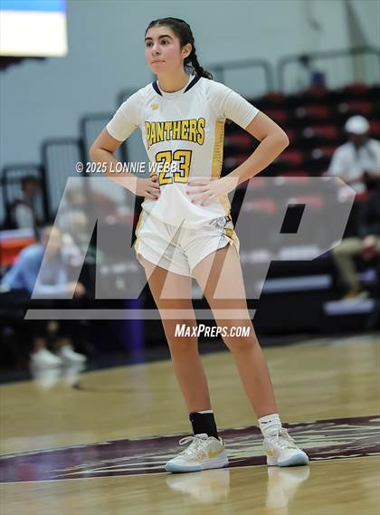 Thumbnail 1 in Walter Panas vs Ursuline (Slam Dunk Showcase) photogallery.