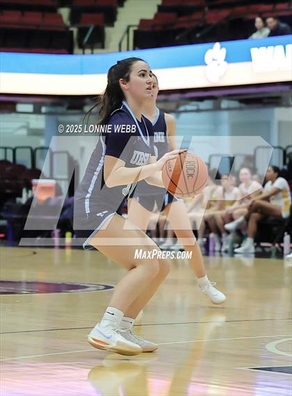 Thumbnail 2 in Walter Panas vs Ursuline (Slam Dunk Showcase) photogallery.