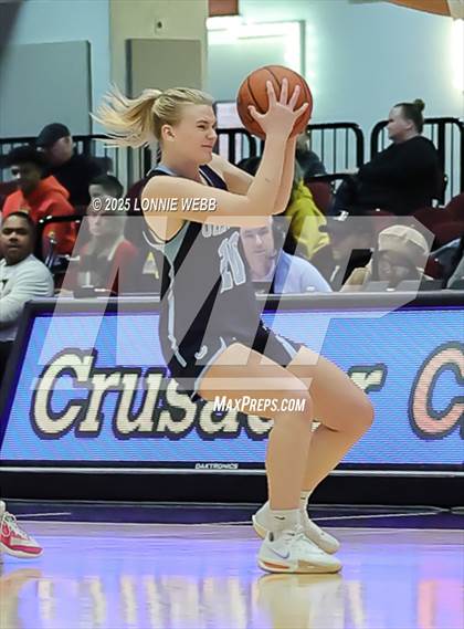Thumbnail 2 in Walter Panas vs Ursuline (Slam Dunk Showcase) photogallery.