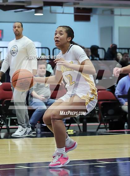 Thumbnail 2 in Walter Panas vs Ursuline (Slam Dunk Showcase) photogallery.