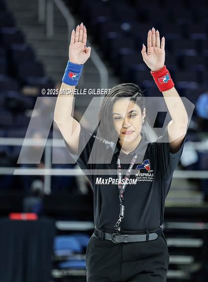 Thumbnail 3 in NYSPHSAA State Championships (Semi-Finals) photogallery.