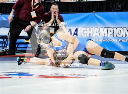 Thumbnail 3 in NYSPHSAA State Championships (Semi-Finals) photogallery.