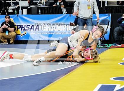 Thumbnail 3 in NYSPHSAA State Championships (Semi-Finals) photogallery.