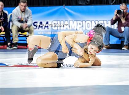 Thumbnail 2 in NYSPHSAA State Championships (Semi-Finals) photogallery.
