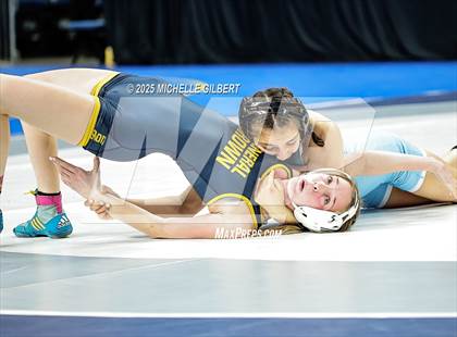 Thumbnail 1 in NYSPHSAA State Championships (Semi-Finals) photogallery.