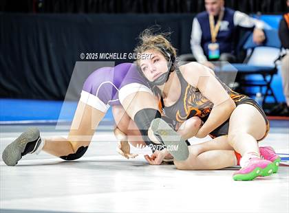 Thumbnail 1 in NYSPHSAA State Championships (Semi-Finals) photogallery.