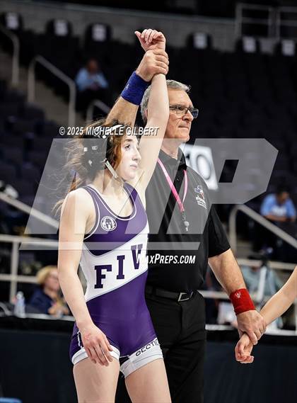Thumbnail 1 in NYSPHSAA State Championships (Semi-Finals) photogallery.