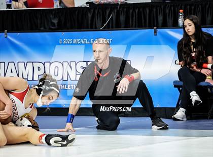 Thumbnail 1 in NYSPHSAA State Championships (Semi-Finals) photogallery.