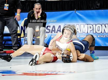 Thumbnail 1 in NYSPHSAA State Championships (Semi-Finals) photogallery.