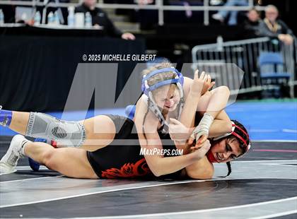 Thumbnail 2 in NYSPHSAA State Championships (Semi-Finals) photogallery.